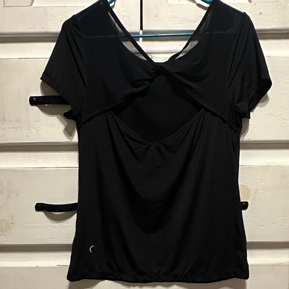 🌙 ZYIA Black Short Sleeve Crossover Mesh Tee